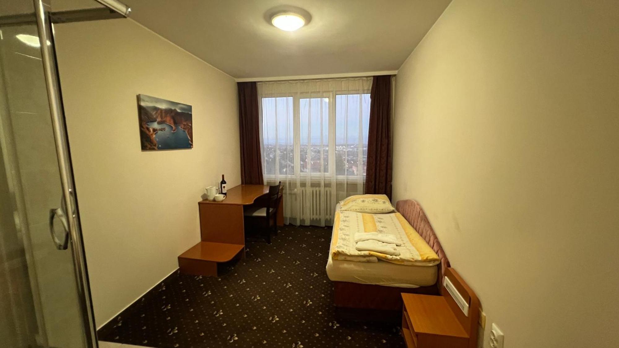 Hotel Gorna Banya Sofia Værelse billede